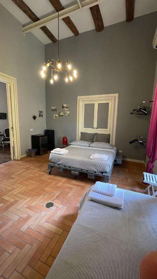 Anima Partenopea Napels Buitenkant foto
